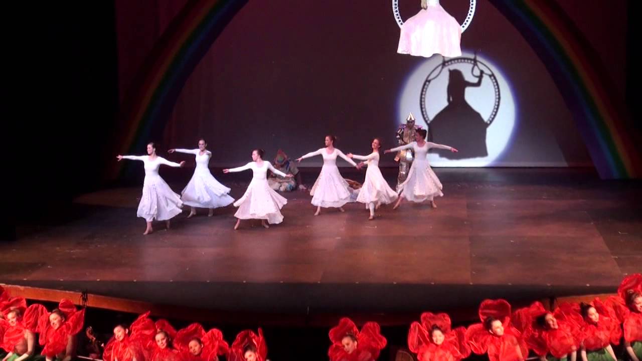 Маки - Волшебник страны Оз