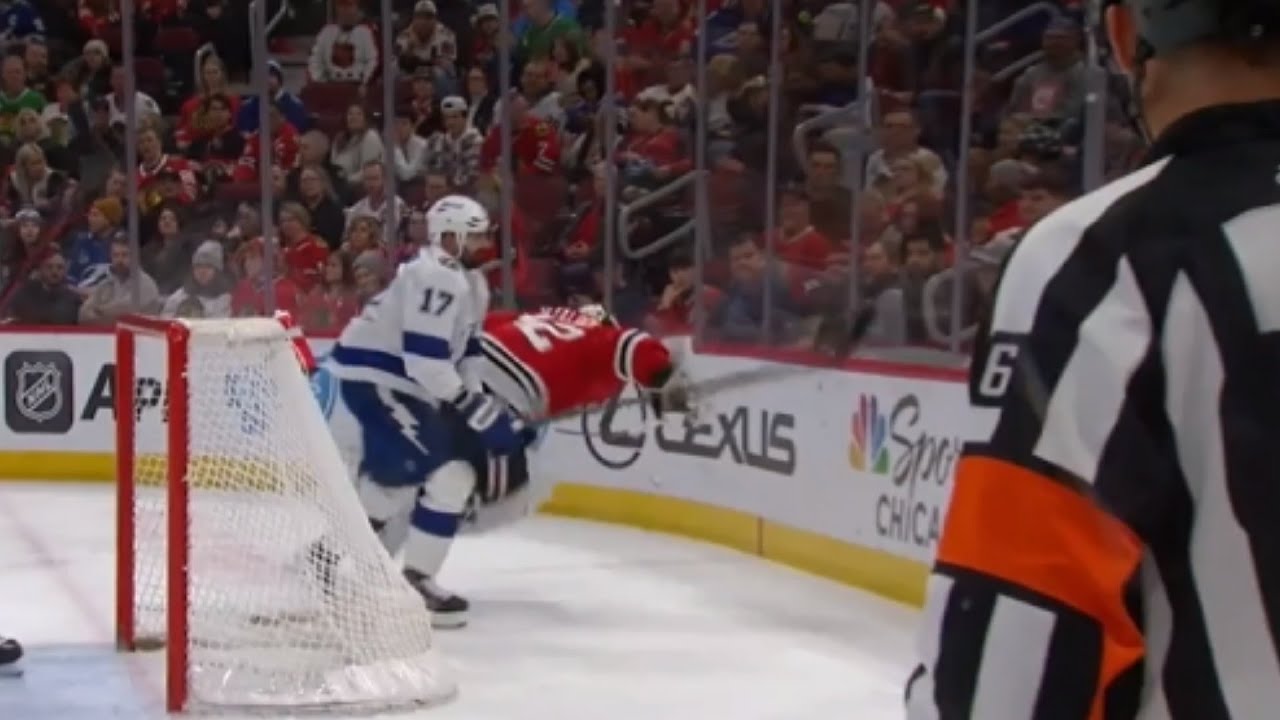 Alex Killorn Pushes Alex Stalock Out Of The Way, Both Receive Minor Penalties