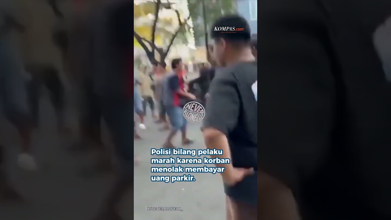 Viral! Pedagang Sayur di Makassar Dipukul Jukir Liar hingga Tersungkur