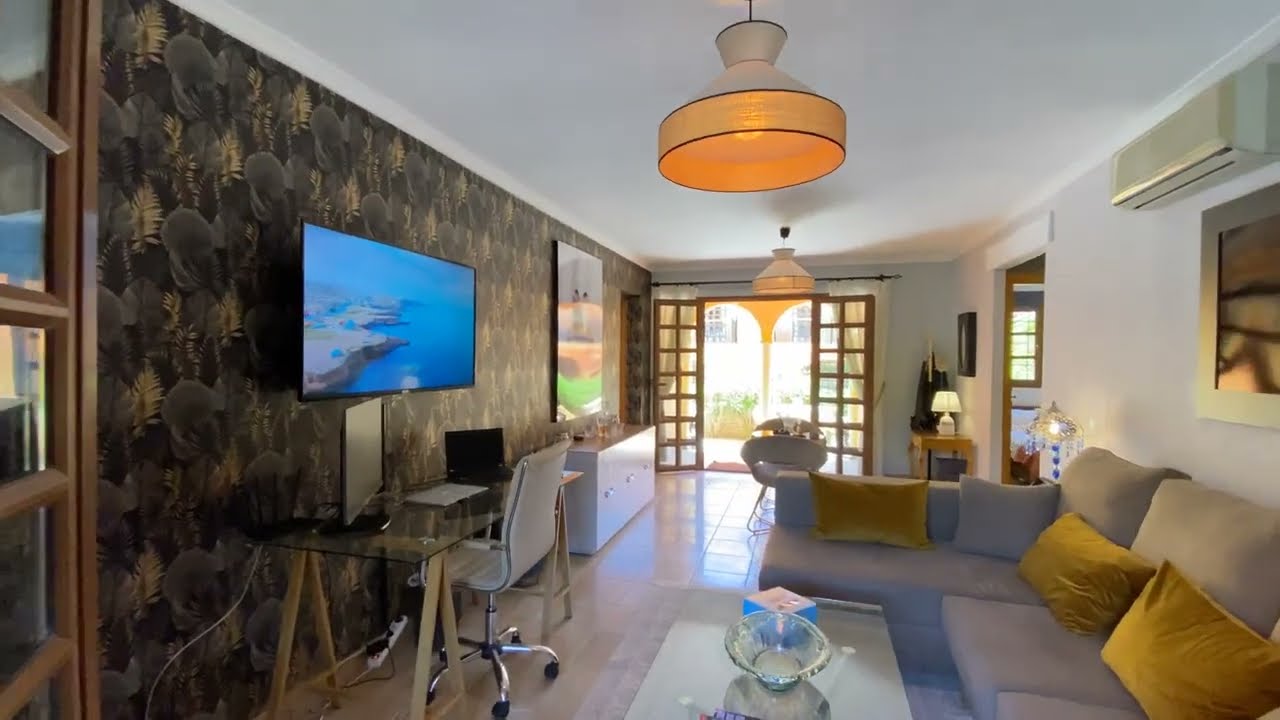 Luxurious 2 bed. 2 bath. Flat @ Desert Springs 159.000€ by SpanishPropertyExpert.com