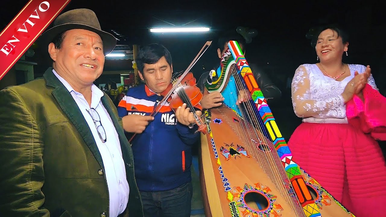 JUAN CHOLUCHA Y PICAFLORCITA DE HUAMANGA SERENATA DE CUMPLEAÑOS EN VIVO - 999941196