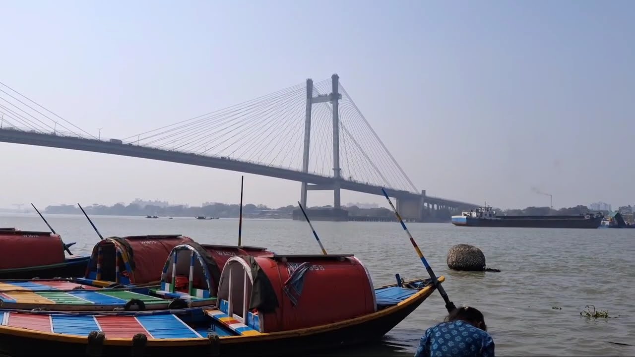THIS PLACE IN KOLKATA HEALS YOU: PRINCEP GHAT#peaceful #dailyvlog #travel #calm #explorindia 