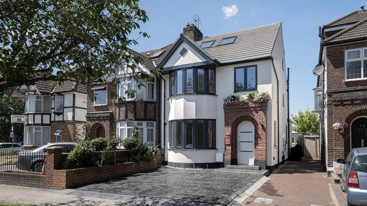 NEW TO MARKET - Page St, Mill Hill, London, NW7 - Fully modernised family home - Fine & Country