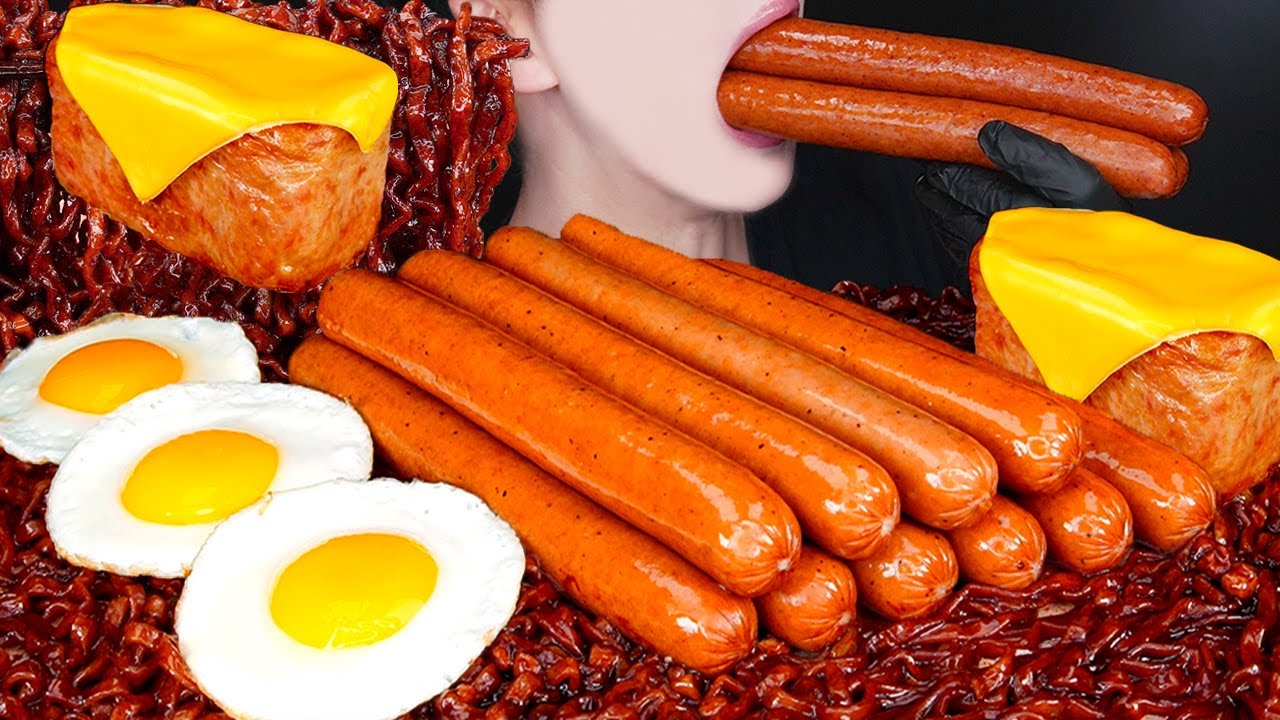 ASMR SAUSAGE SPAM CHEESY SPICY BLACK BEAN NOODLES EGGS COOKING MUKBANG 소세지 먹방咀嚼音 Sosis EATING SOUNDS