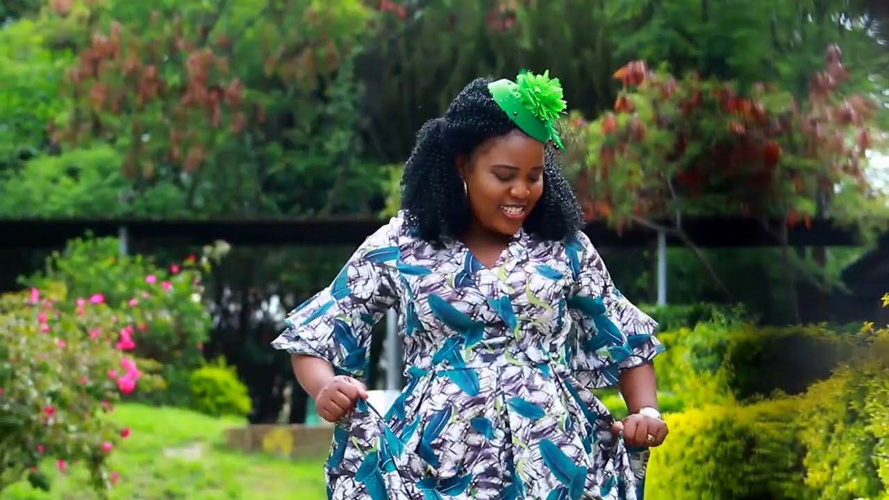 MIONGONI MWA NYIMBO KATIKA ALBUM
