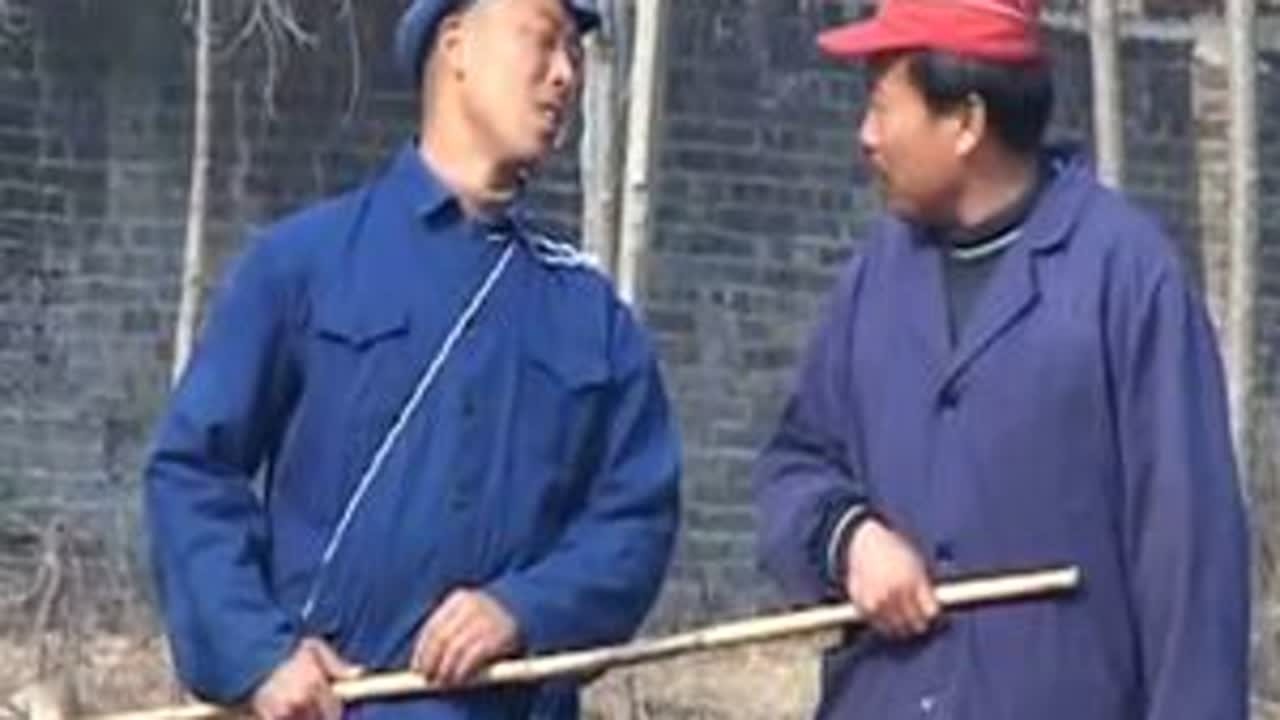 瞎能和大摆，乡村剧情 #老剧回看 #民间小调 #有多少人没看过的小品 #这个视频有点抖 #百姓生活