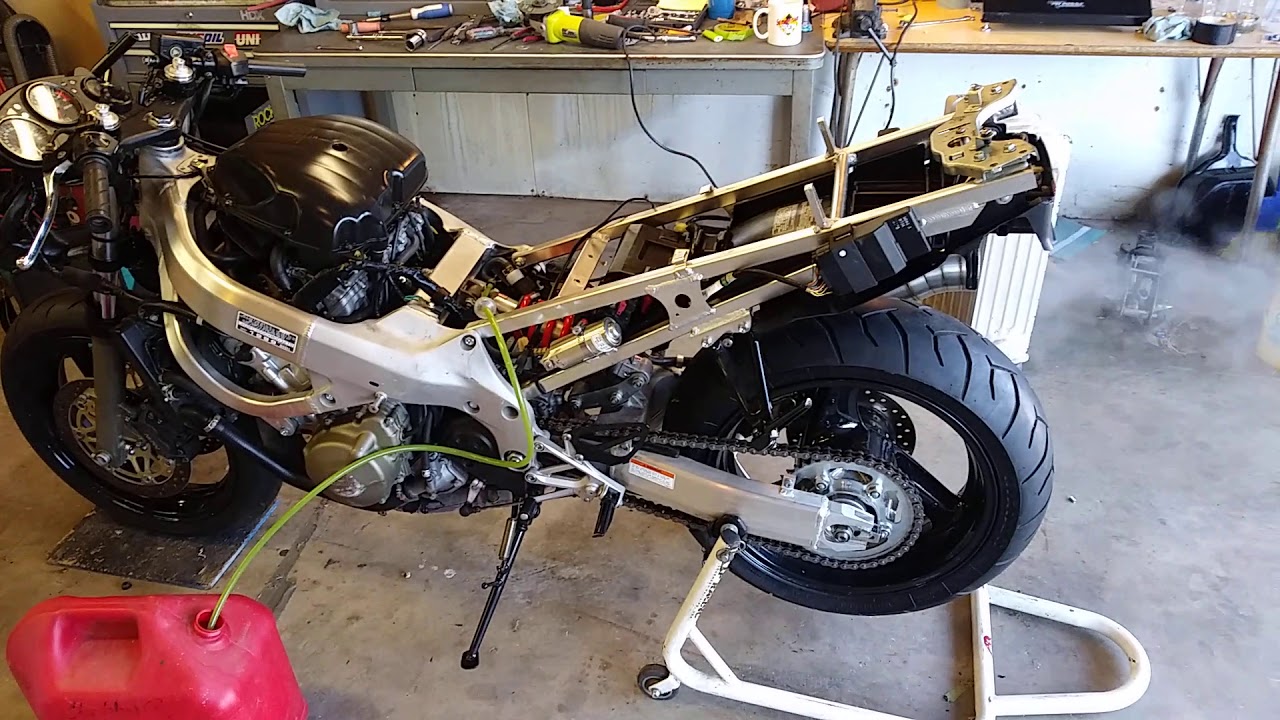 99 CBR600F4