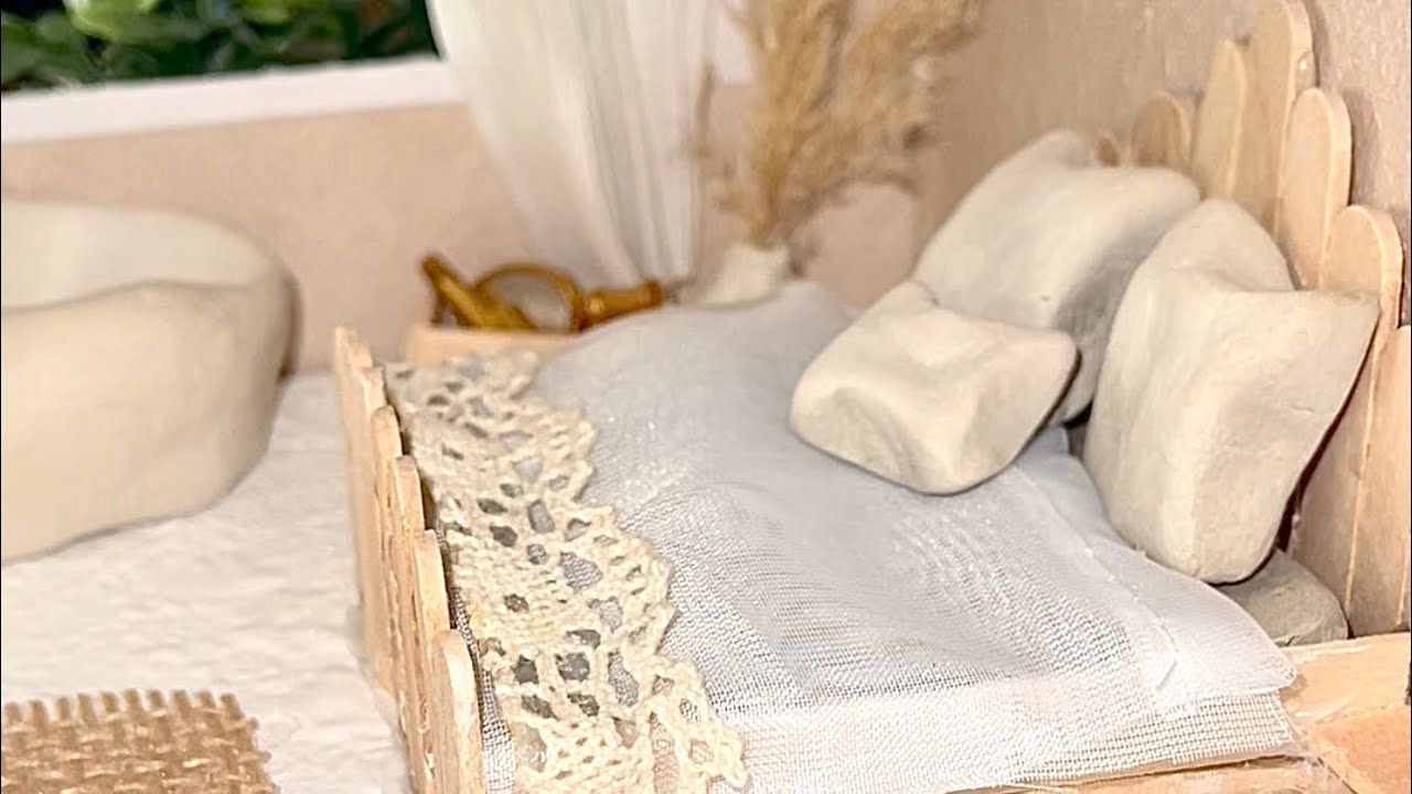 Création d’une chambre miniature pour playmobil