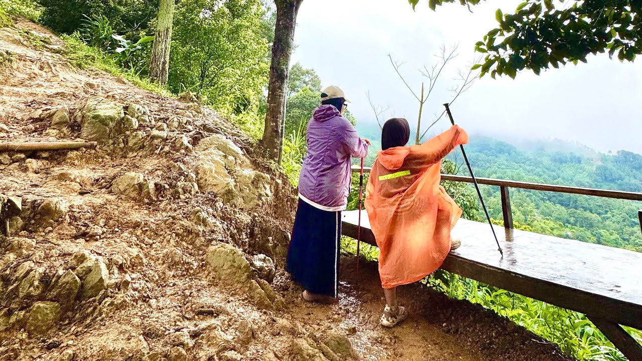 Trekking Sentul Bersama Alma