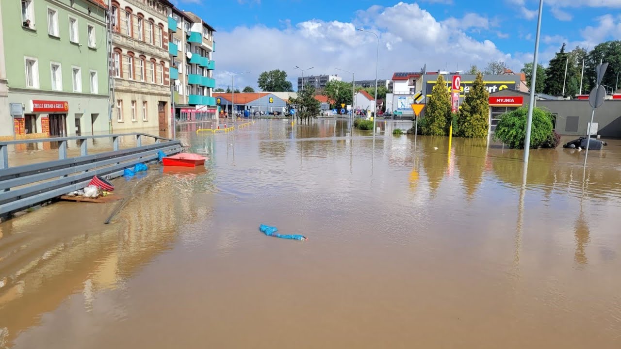 Sytuacja powodziowa w Prudniku - niedziela 15 września