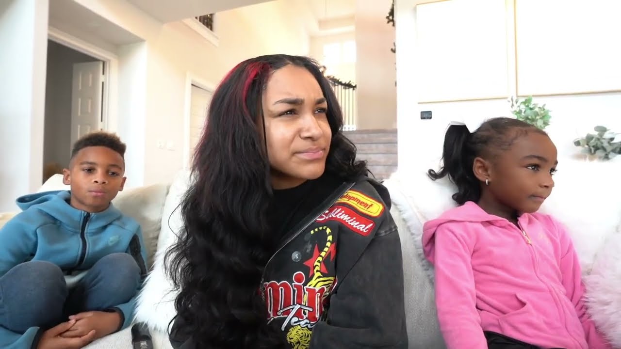 SIBLINGS GET BUSTED FOR TAKING FOOD! (FULL MOVIE)