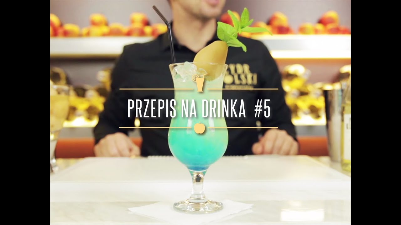 Drink na bazie Polskiego Klasycznego z syropem z kwiatu czarnego bzu i curaçao #5