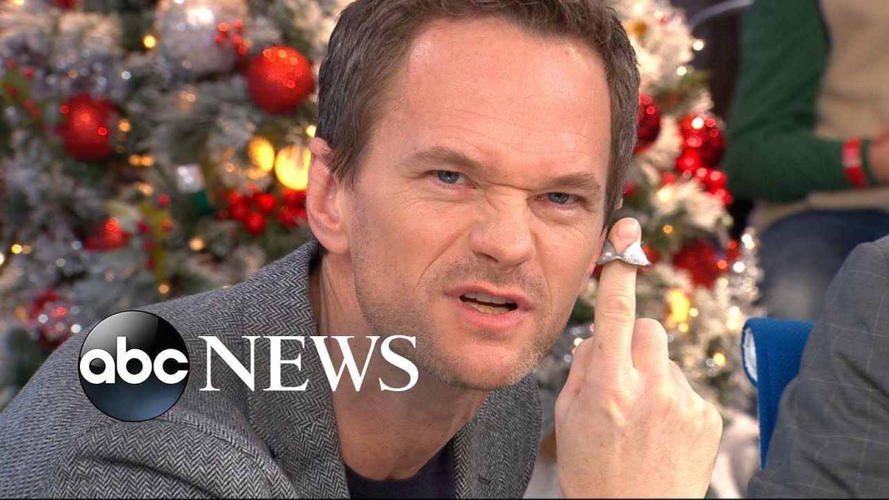 Neil Patrick Harris performs a live magic trick, thinks it's a 'really great hobby'