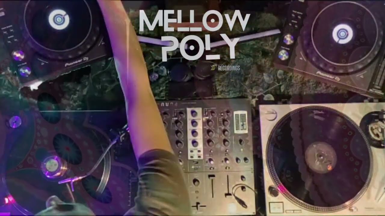 15 - 2H Deep House DjSet Mixed by VivalDisc (Trial Presence) Recorded @ On'ba Studio (Paris)