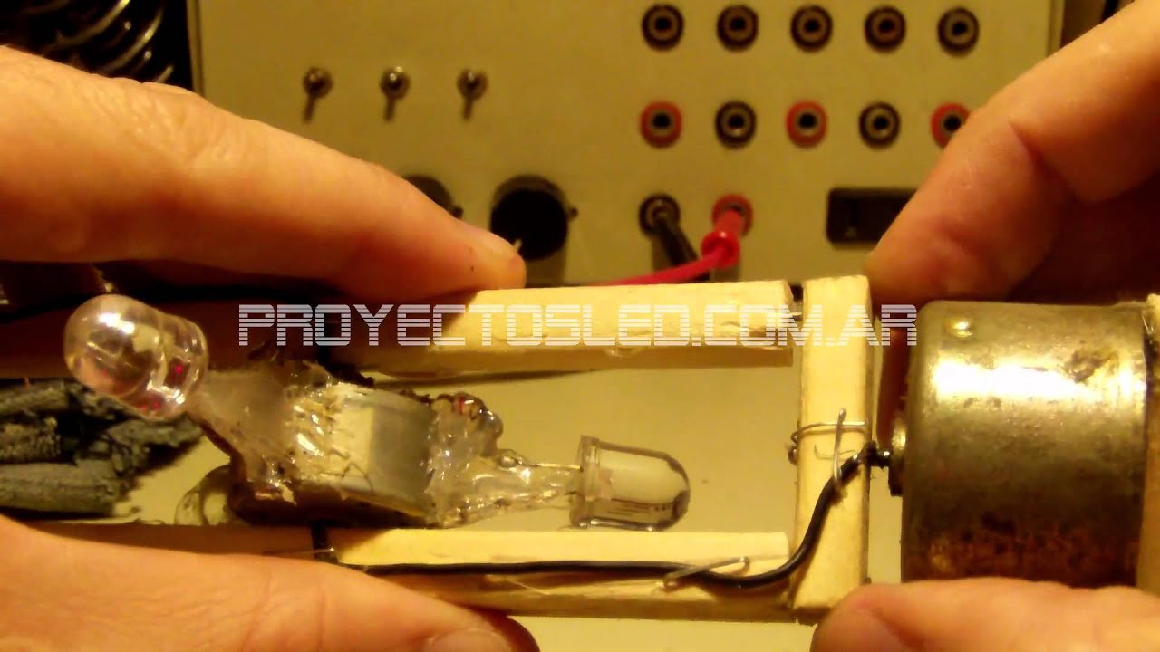 ProyectosLed #17: por que los cables no se enredan, leds giratorios, parte 1