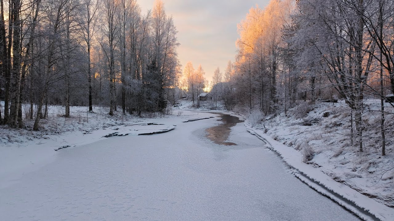 Kuutamokävelyä ja pirtin lämmitystä