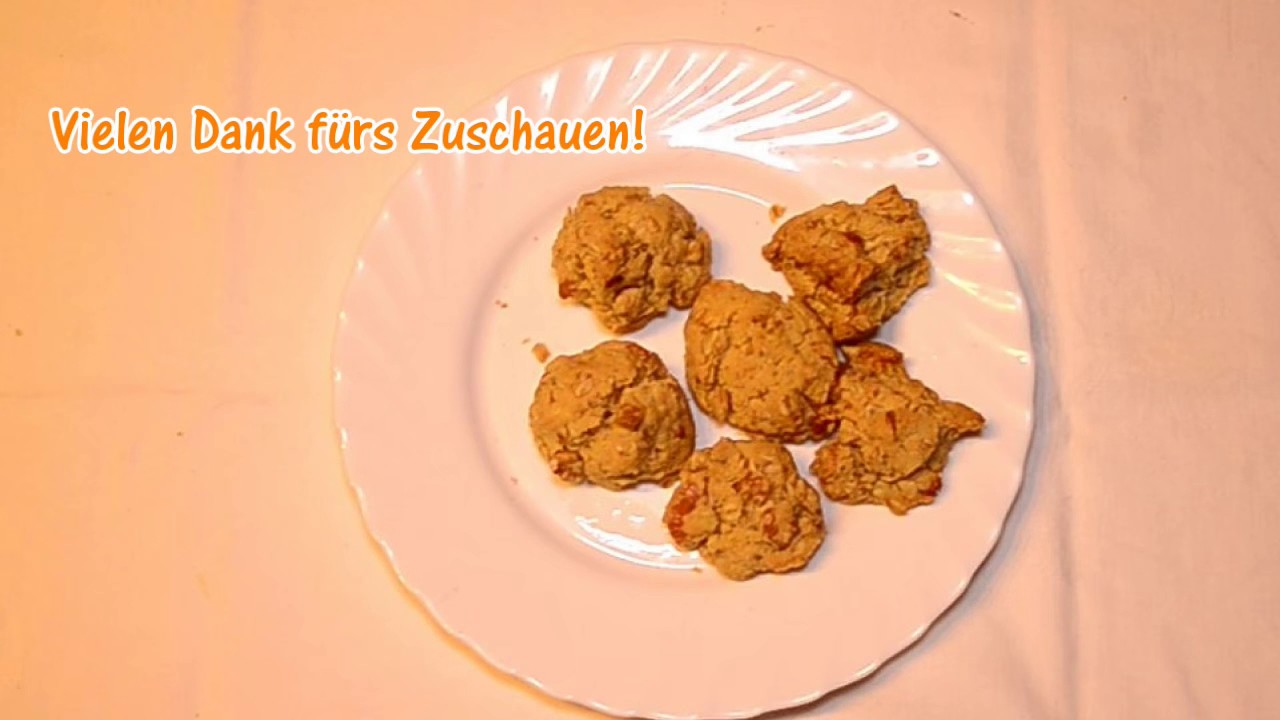 Hanfkekse Rezept: Hanfgeb&auml;ck mit Waln&uuml;ssen