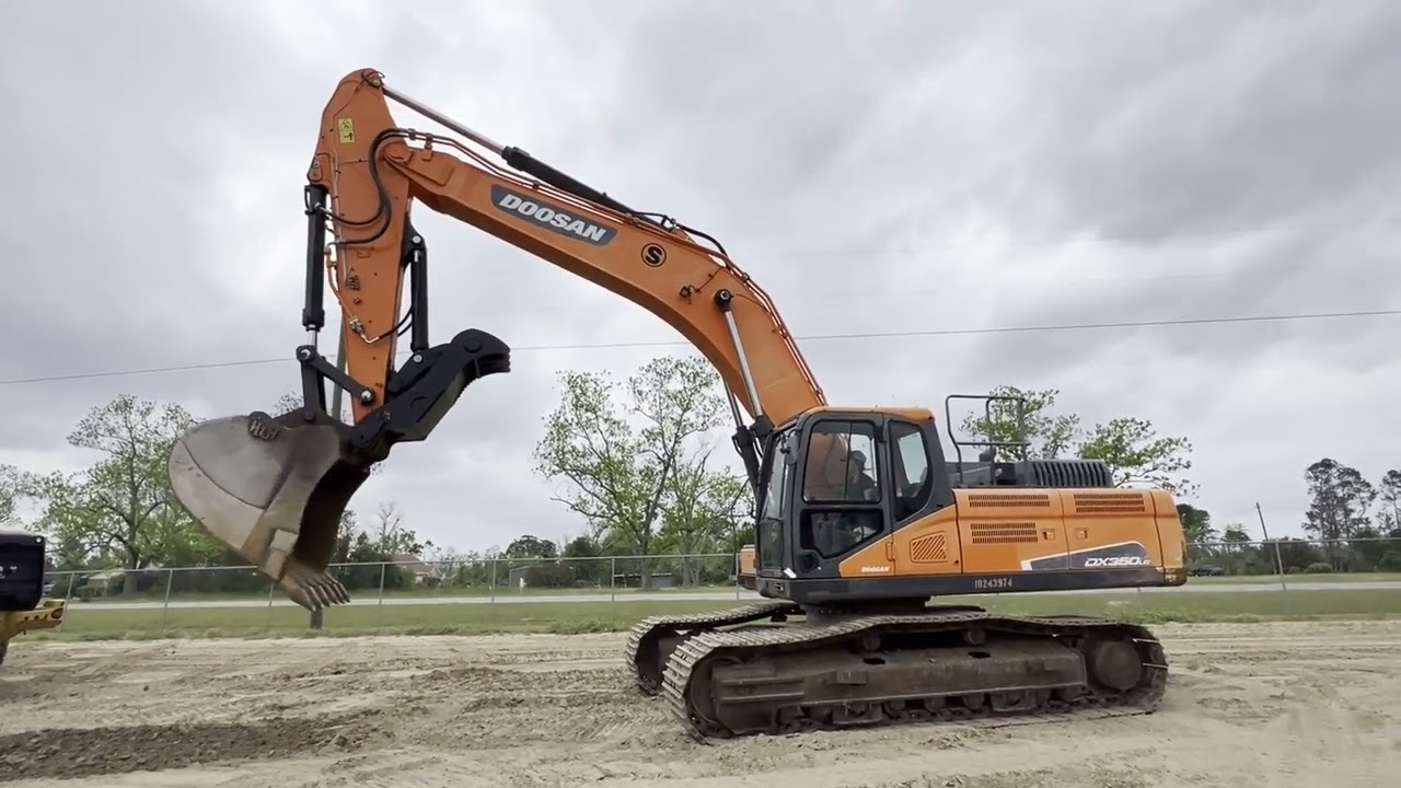2018 DOOSAN DX350 LC-5 For Sale