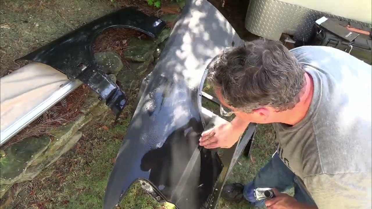 1994 SAAB 9000 CDE Project front wing clear coat #1