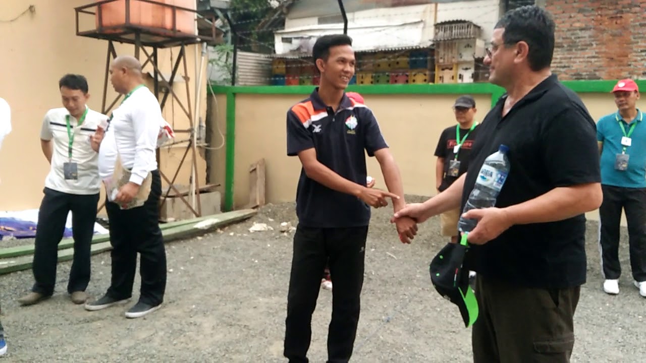 Teknik dasar melempar bola petanque