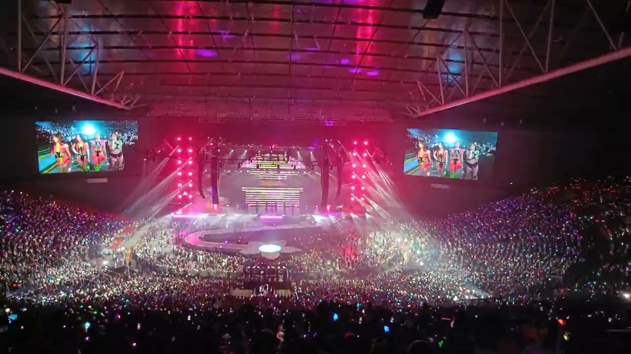 BINIFIED| Cherry on top and Strings | PH Arena Center View