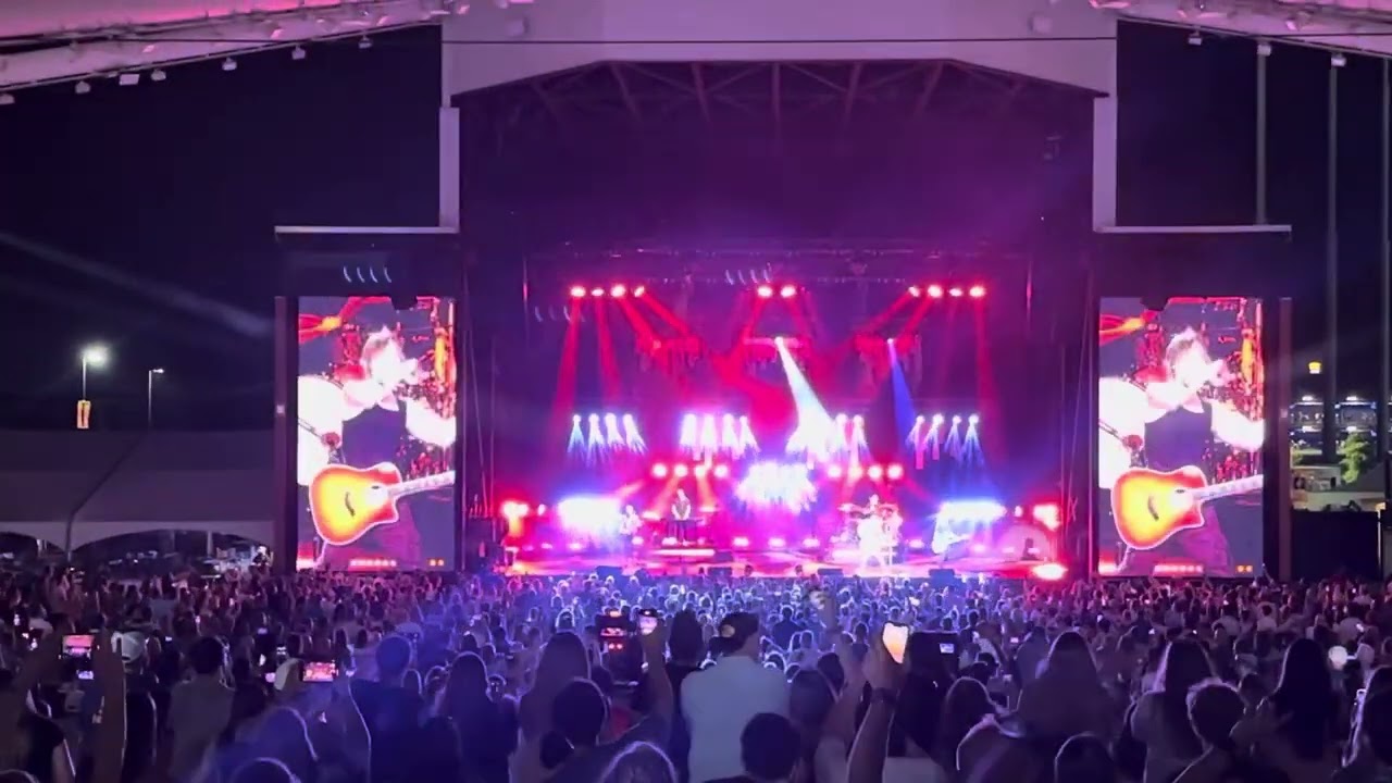 GOO GOO DOLLS “Iris” Walmart Amp, Rogers, AR 7/19/2025