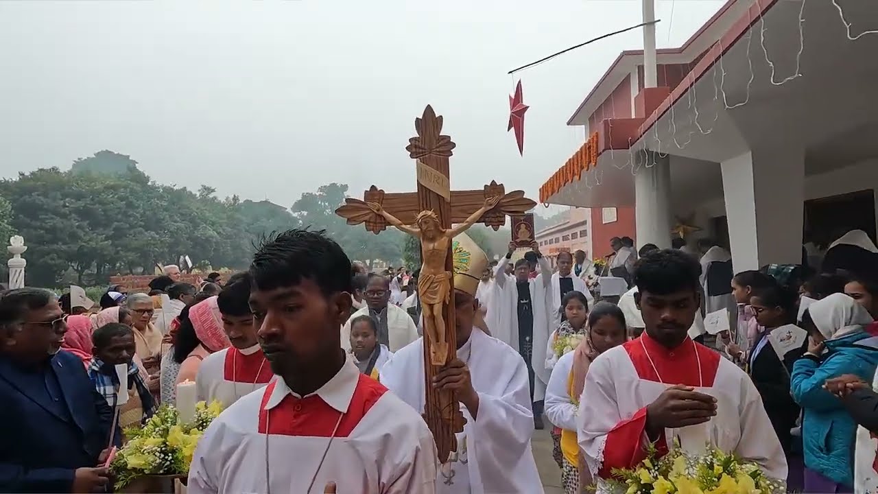 Opening Ceremony of the Jubilee Year in St  Mary’s Cathedral, Varanasi on  29.12.2024