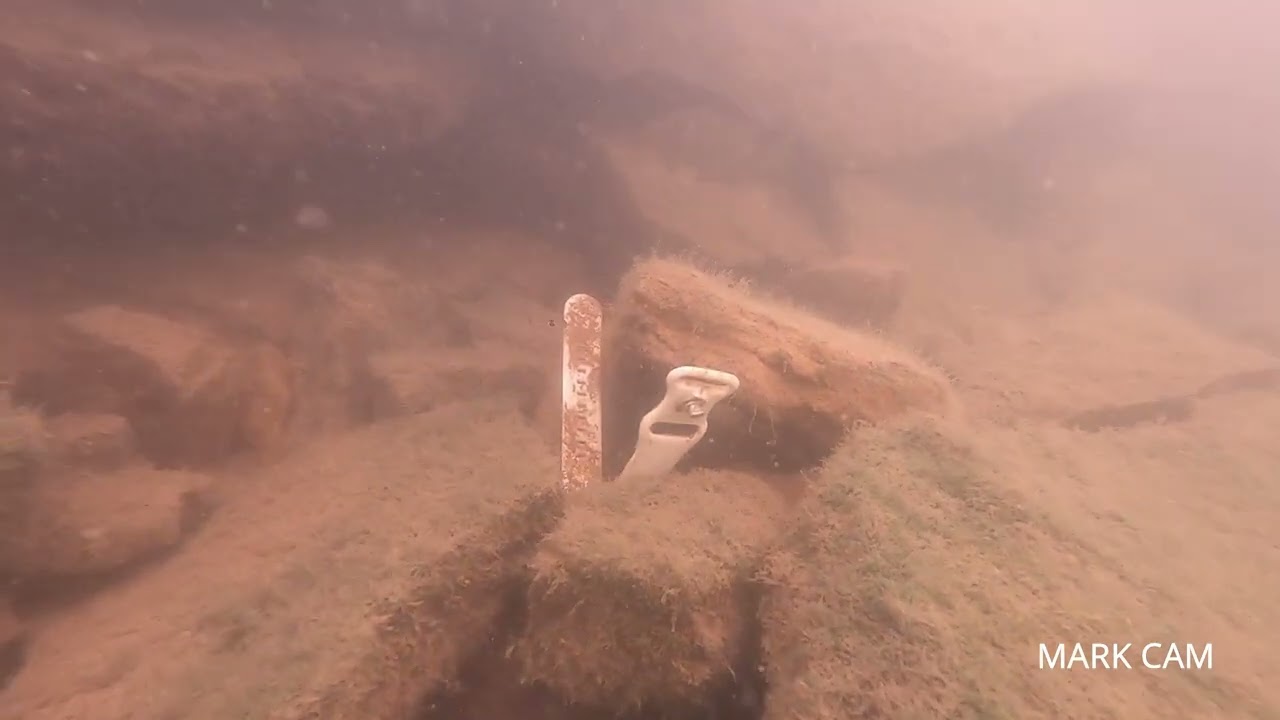 Scuba Diving Lake Tenkiller Oklahoma - LOTS of Apple Watches Found!