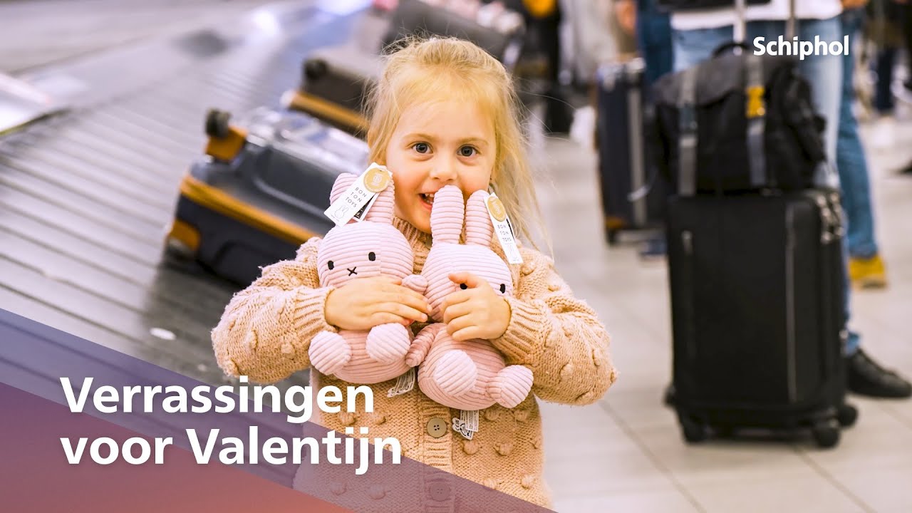 Valentijnsdag verrassing voor reizigers op Schiphol ❤️