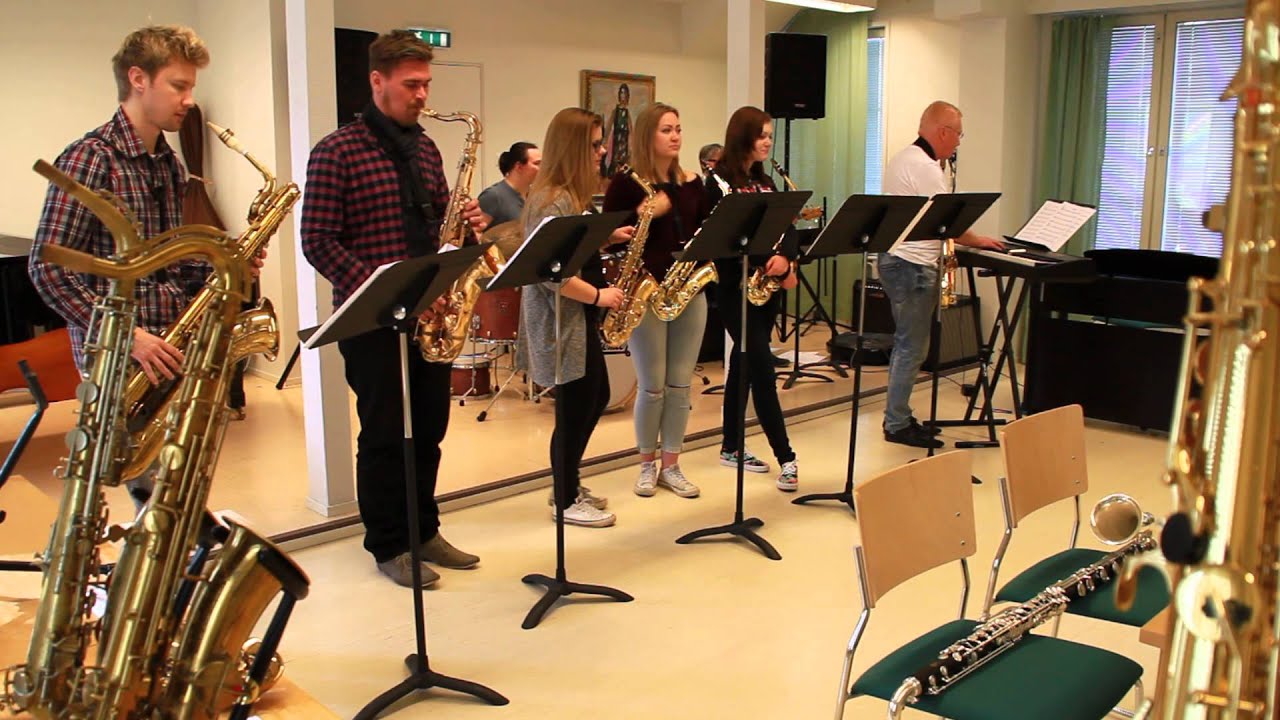 Saksofonimusiikkia Loimaalla 7.5.2015: Over the rainbow