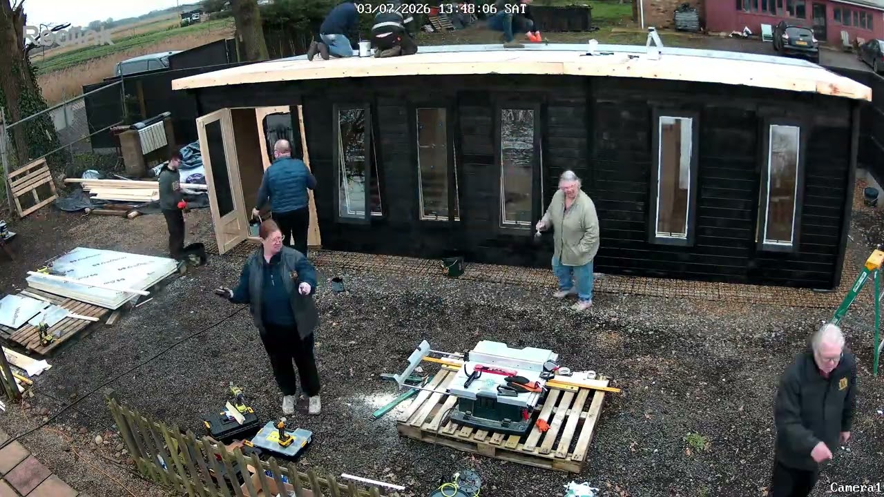 Day 2 of FLR New Clubroom Build