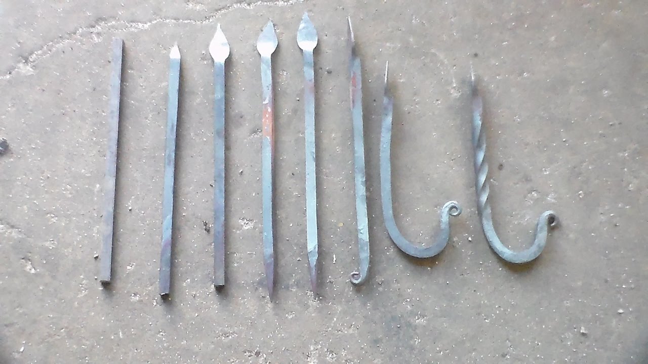 Step by step forging a spade hook.