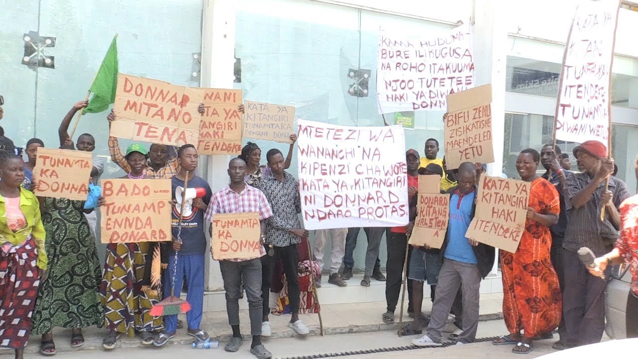 HAPATOSHI!!!!WANANCHI WASHUKIWA WALIOMKATA DIWANI