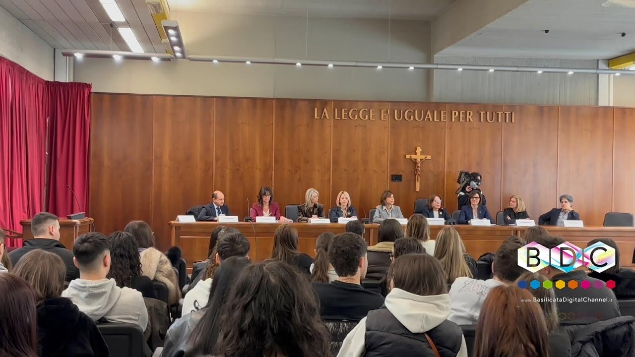 DONNE E CARCERE: TRA TUTELA DEI DIRITTI E PERCORSI DI RISCATTO 