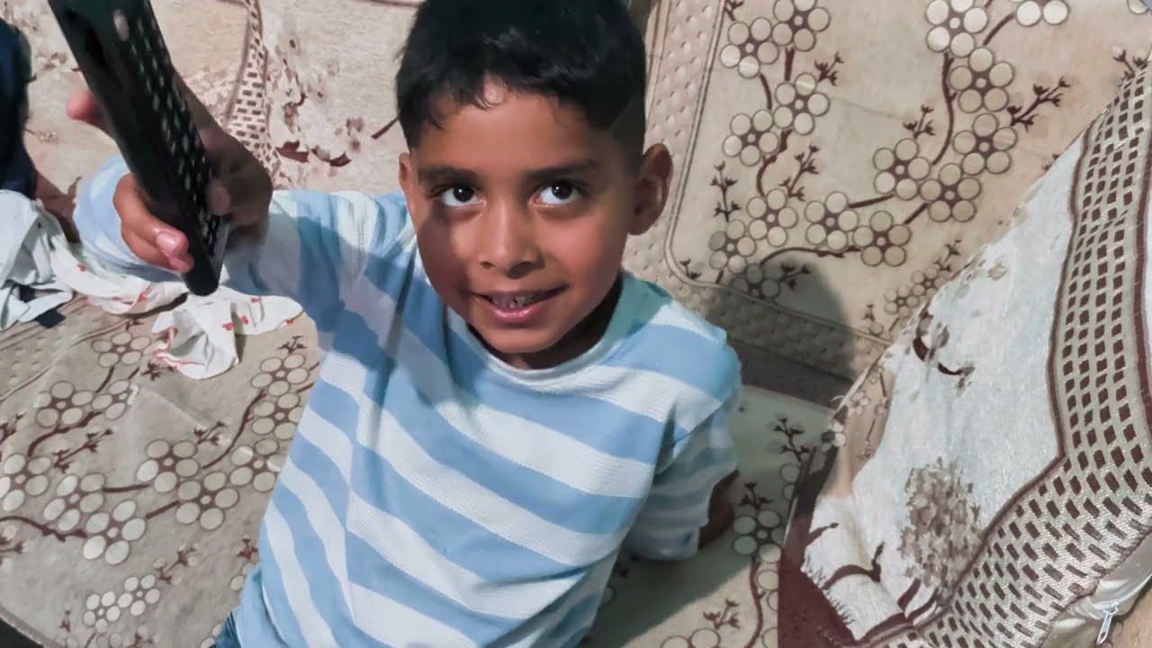 tushar ne krwaya shocking haircut watch