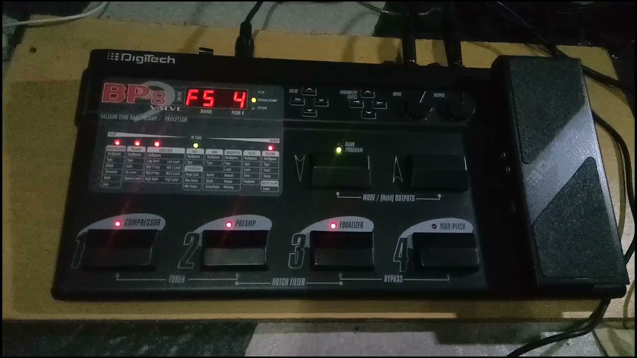 Bass effect Digitech BP 8 valve sound