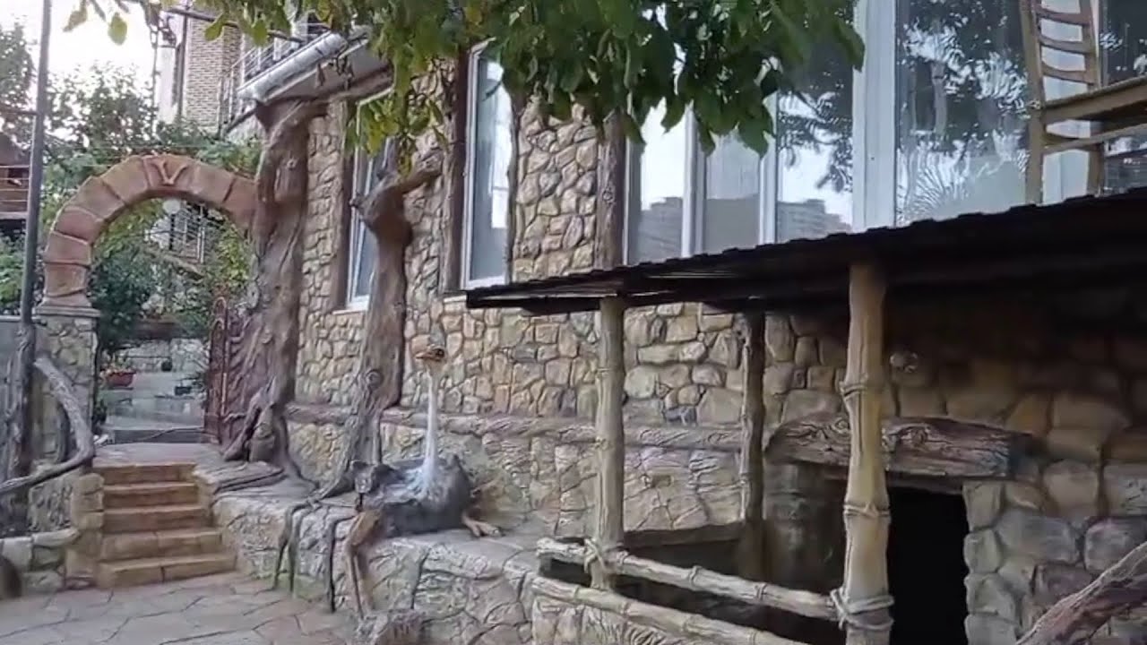 Оформление усадьбы. декоративная штукатурка.ступеньки. цветники. скульптуры мастер Сергей Капитанов.