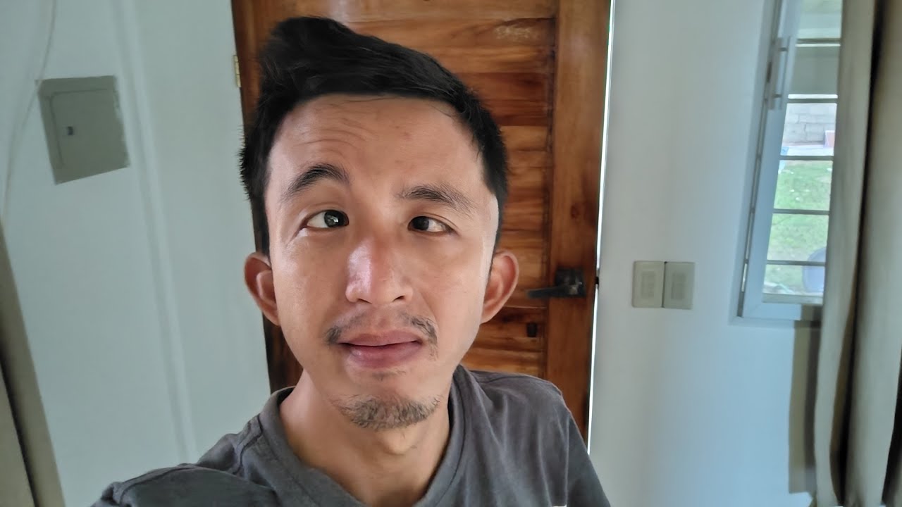 TAHIMIK SA BAHAY NI MR. J