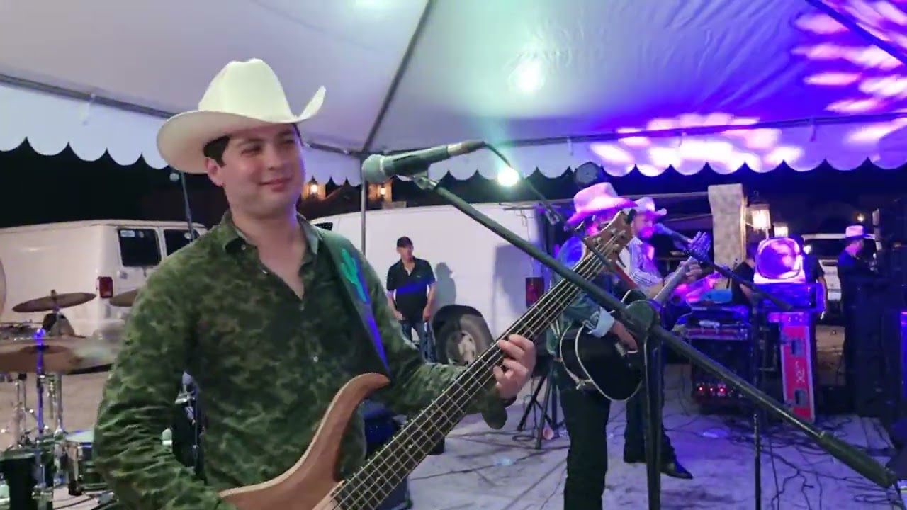 El Guachito - Los Migueles de Miguel Montoya [en vivo]