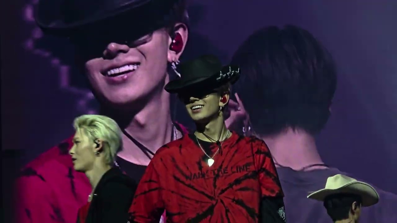 [FANCAM] ENHYPEN (엔하이픈) WTL in HOUSTON D1 - Shion and Noa cameo+Karma+Paranormal  (ENCORE)+goodbyes