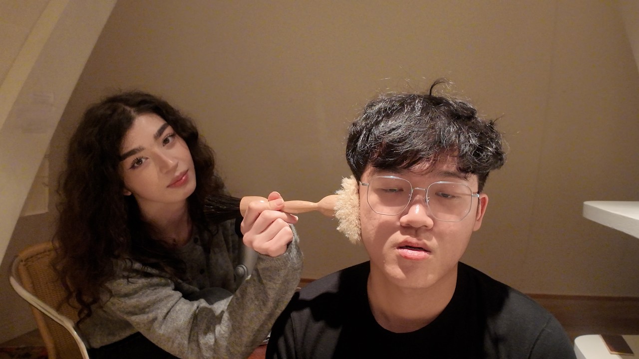 German girl gives me ASMR 💆🏻