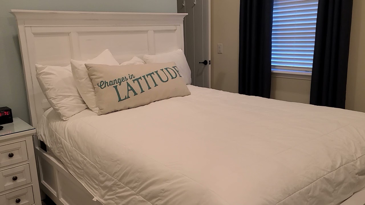 Margaritaville 2 bedroom tour by Marilyn@WylerTravelGroup.Com (my new email)