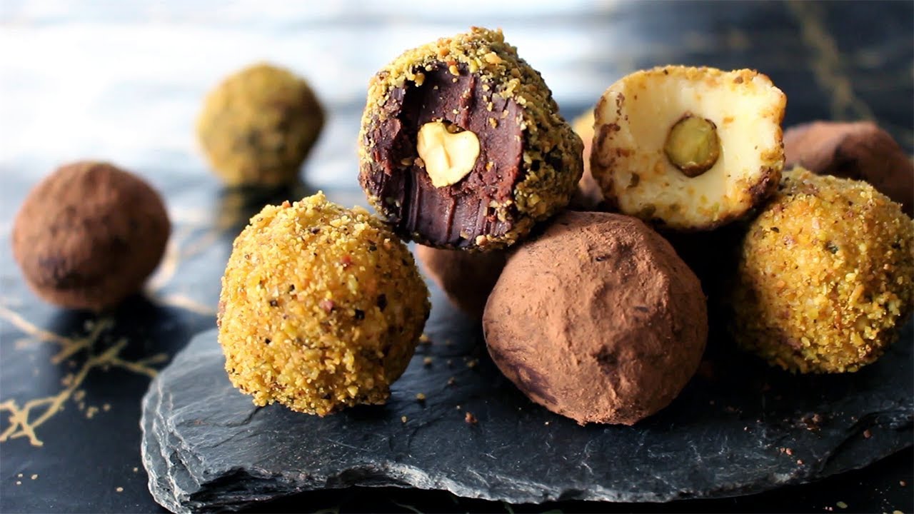 Truffes au chocolat noir et blanc pistache