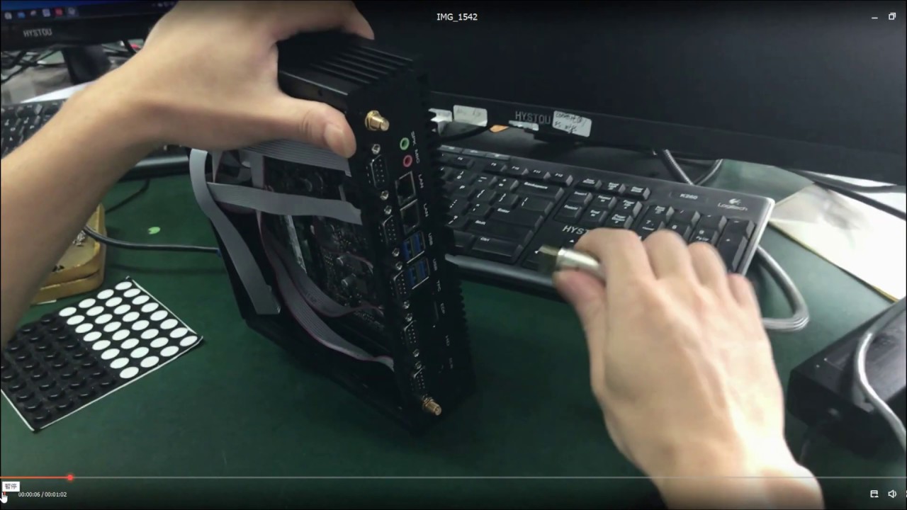 Using DP cable to connect EDP and monitor