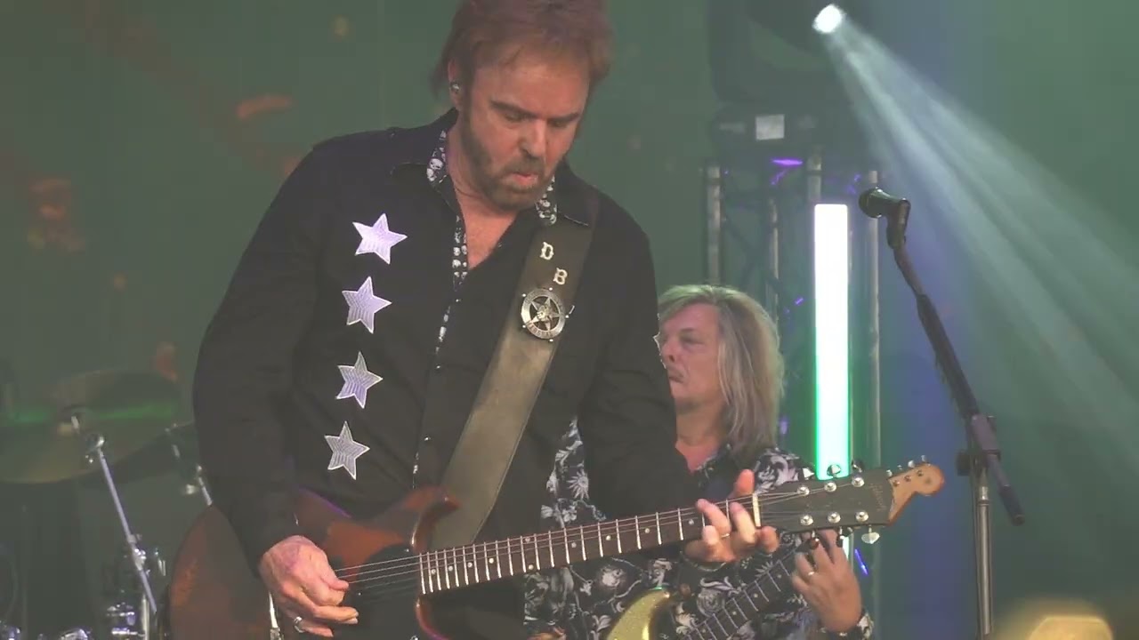 38 Special Live 2025 🡆 Sound of Your Voice⬘Back to Paradise⬘Honky Tonk Dancer⬘Rough-Housin 🡄 Jul 19