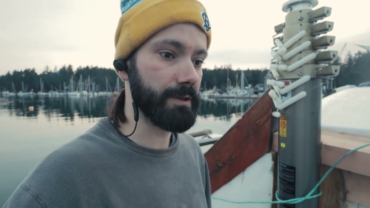 Fitting the Masts - Sink or Swim 225