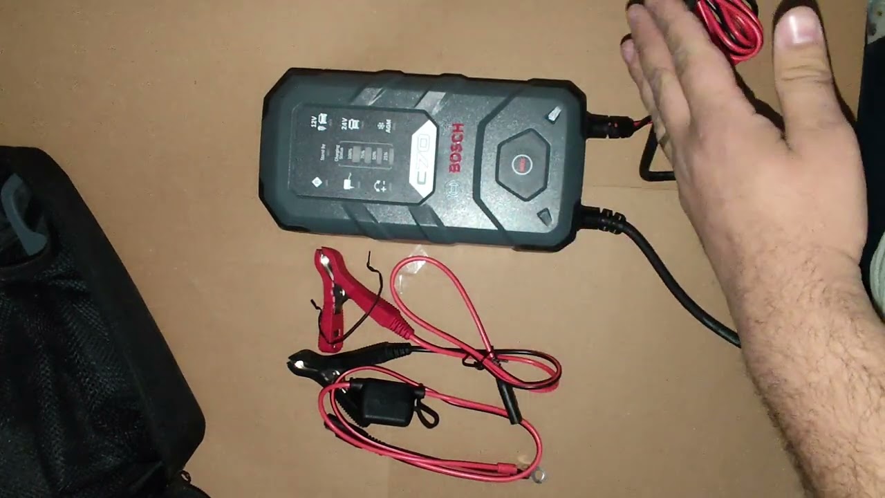 Akü şarj cihazı Bosch C70