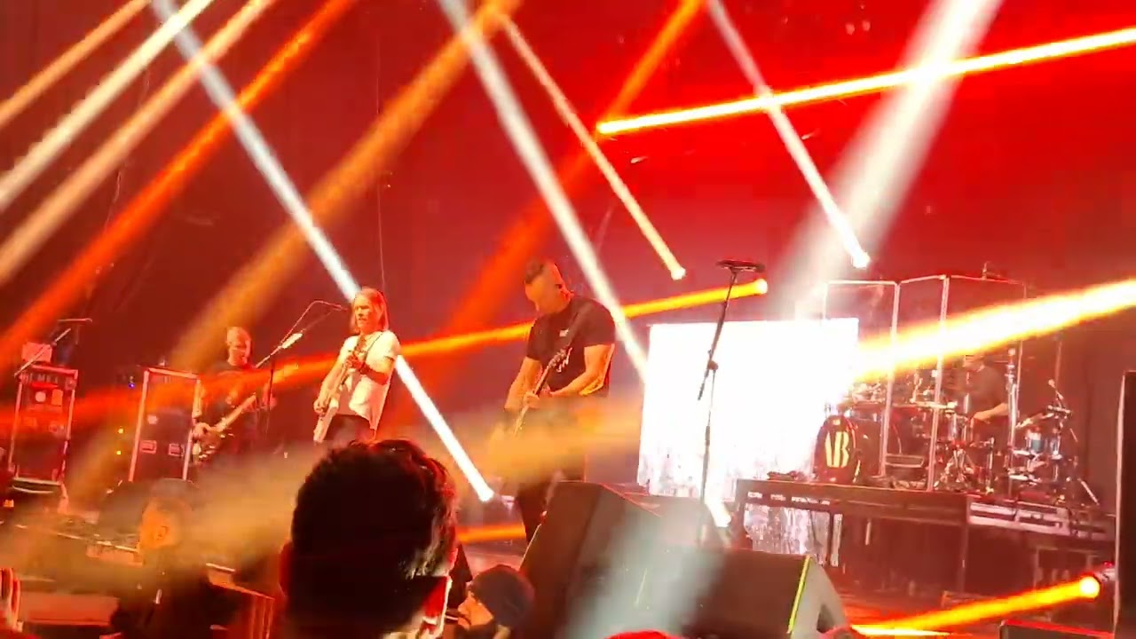 Alter Bridge - Playing Aces (Premiere) (Live, Berlin, Columbiahalle, 25.01.26)