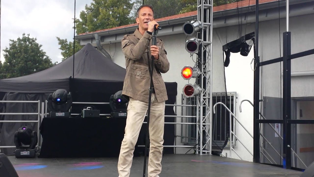 J&uuml;rgen Peters live in Bornheim