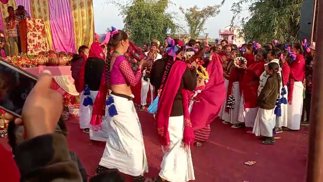 Dang Tulsipur Kholigau Tharu Nach 2079